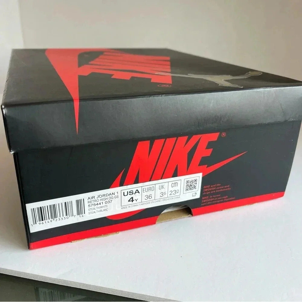 Nike Air Jordan 1 Retro High OG Stealth GS Size 4.0Y Shoes White Grey - Picture 10 of 10